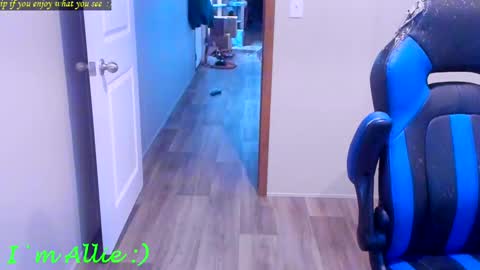 Snapshot of alliekat62 chatting on 02.22.25 Allie online show from 02.22.25