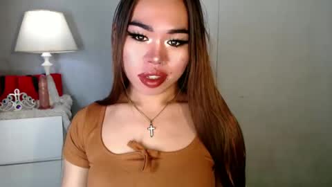 Snapshot of allirah20x chatting on 12.20.24 Allirah online show from 12.20.24