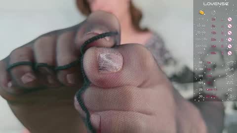 Snapshot of allisonmoonlight chatting on 12.25.24 allisonmoonlight online show from 12.25.24