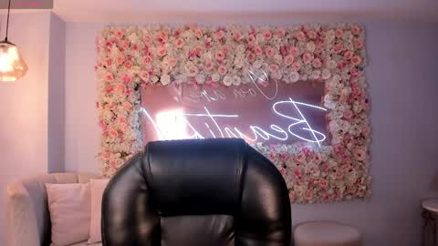 Allison Rogers online show from 04.08.26