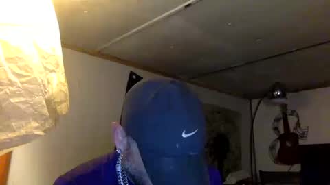 allitrunnin online show from 10.12.25