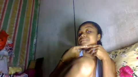 Snapshot of allizida01 chatting on 05.24.26 allizida01 online show from 05.24.26