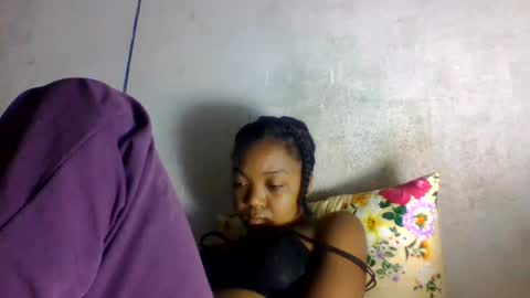 Snapshot of allizida01 chatting on 05.28.26 allizida01 online show from 05.28.26