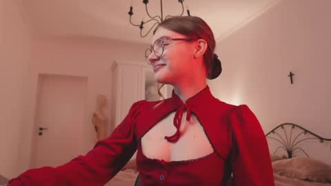 Snapshot of allotropp chatting on 04.05.26 ALOTROPP NOT BABY online show from 04.05.26