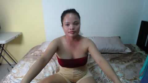 Snapshot of alluring_asian69 chatting on 05.24.26 Alluring Asian online show from 05.24.26