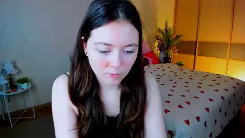 Snapshot of alluringeyess chatting on 07.13.26 alluringeyess online show from 07.13.26