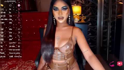 Natalya Fox online show from 12.28.24