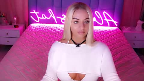 AlwaysHot online show from 03.08.26