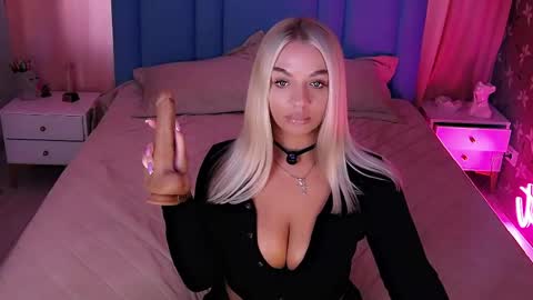 AlwaysHot online show from 06.06.26