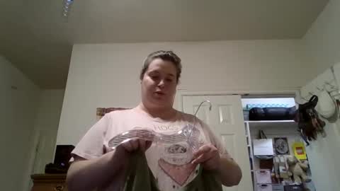 Snapshot of ally12334 chatting on 09.24.25 ally12334 online show from 09.24.25