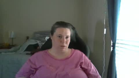 Snapshot of ally12334 chatting on 04.10.26 ally12334 online show from 04.10.26