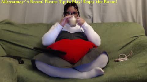 Snapshot of allyssamay chatting on 01.20.25 Allyssamay online show from 01.20.25