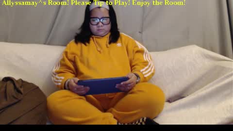 Allyssamay online show from 01.16.26