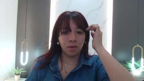ALMA FENIX  online show from 01.25.25