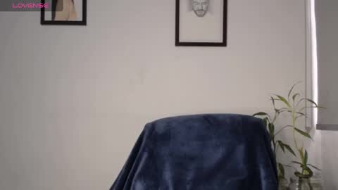 Snapshot of alma_sweet chatting on 01.19.25 Arhantxa online show from 01.19.25