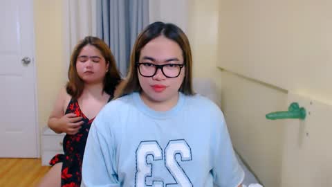 Almira online show from 03.30.26