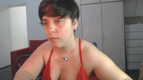 Snapshot of almondonwheels chatting on 02.17.25 Almond online show from 02.17.25