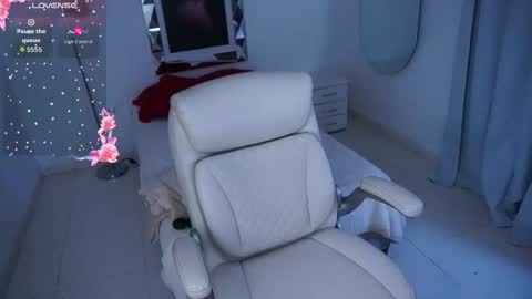 Alondra online show from 01.17.26