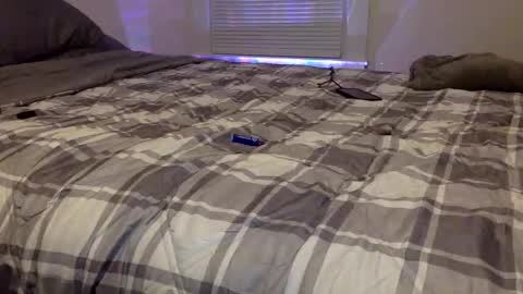 Snapshot of alongwhitedick chatting on 11.24.25 ALongwhitedick online show from 11.24.25