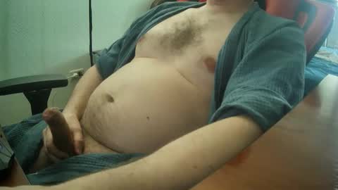 Snapshot of alonzomanly chatting on 04.28.26 alonzomanly online show from 04.28.26