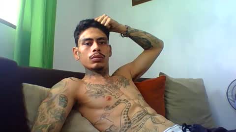 Alpha Zom online show from 04.25.26