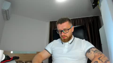Alphaalexxx Lets reach Me 100 thumbs up online show from 06.24.26