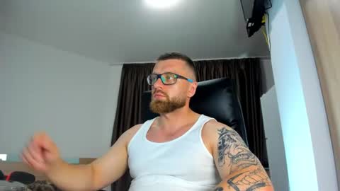 Alphaalexxx Lets reach Me 100 thumbs up online show from 07.07.26