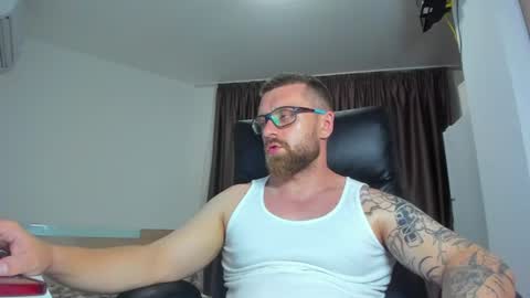 Alphaalexxx Lets reach Me 100 thumbs up online show from 07.28.26