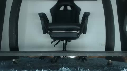 Snapshot of alphacashmaster8 chatting on 03.02.26 MASTER FINDOM DRAIN... online show from 03.02.26