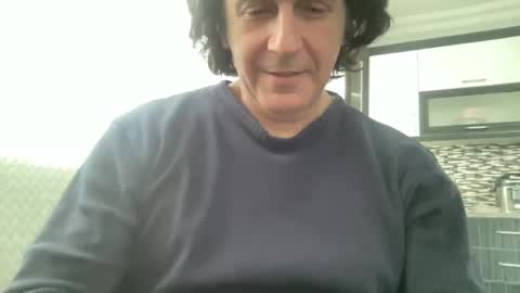 Snapshot of alphandre chatting on 01.16.25 AlphAndre online show from 01.16.25