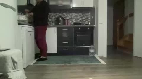 Snapshot of alphandre chatting on 01.16.25 AlphAndre online show from 01.16.25