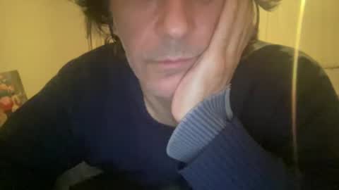 Snapshot of alphandre chatting on 01.21.25 AlphAndre online show from 01.21.25