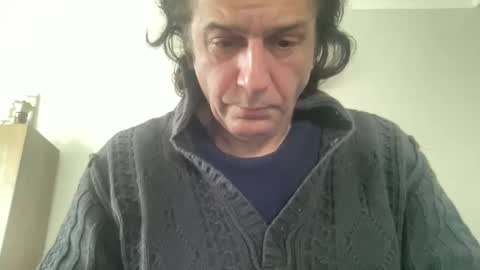 Snapshot of alphandre chatting on 02.02.25 AlphAndre online show from 02.02.25