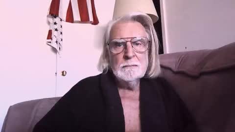 AlphaUniform online show from 02.01.26