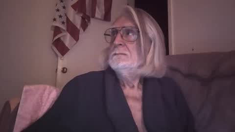 AlphaUniform online show from 03.04.26