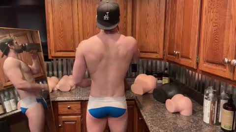 Snapshot of alphazack14 chatting on 12.31.24 alphazack14 online show from 12.31.24