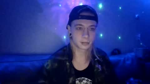 Snapshot of altboy010 chatting on 12.29.24 altboy010 online show from 12.29.24