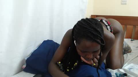 Snapshot of alvine_keji chatting on 03.20.26 Alvine keji online show from 03.20.26