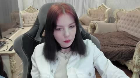 Snapshot of alyaska_yang chatting on 06.01.26 alyaska_yang online show from 06.01.26