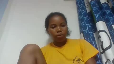 alydie7 online show from 04.22.26