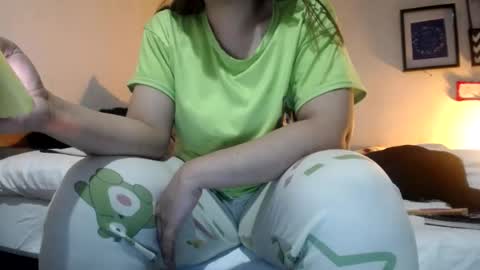 Alyn Maria online show from 07.23.26