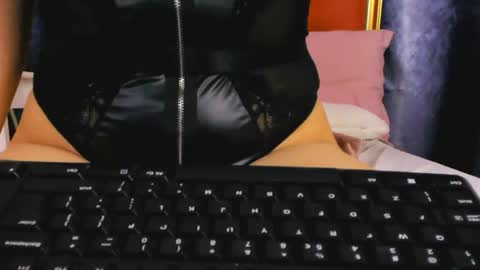 Alyssa online show from 07.07.26