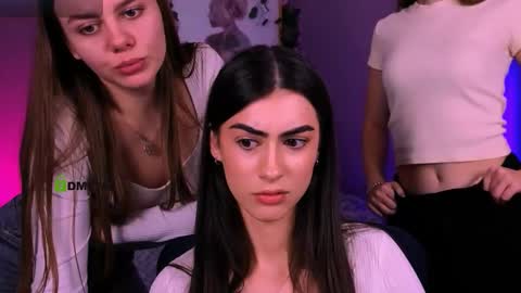 alyssamoan online show from 11.27.25