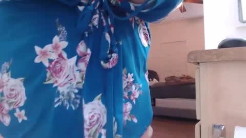 Alyssiaamorexo online show from 03.06.25