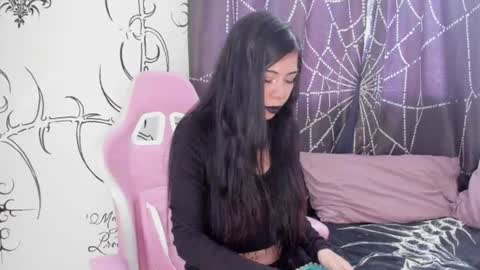    online show from 06.17.26