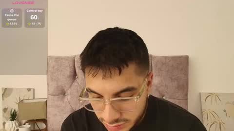 Amadeo Wild online show from 10.26.25