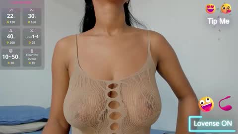 AMAIA online show from 10.02.25