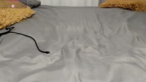 Amaia Mendoza online show from 02.24.25