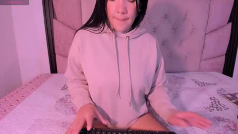 Amaia  online show from 09.28.25