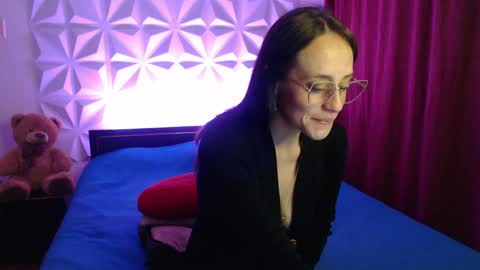 Amalett online show from 05.12.26
